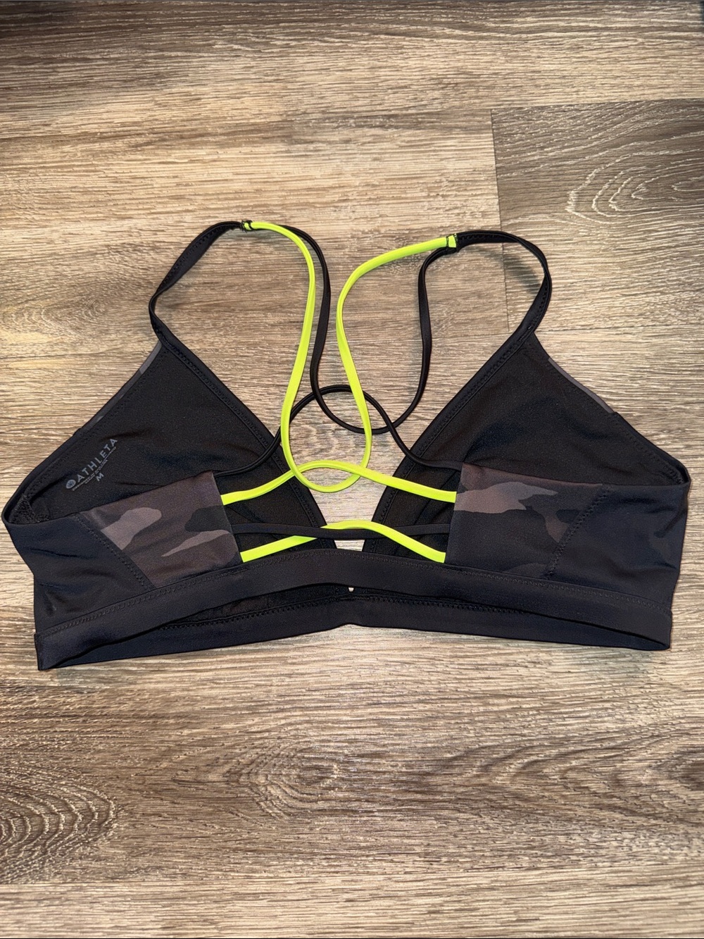 ATHLETA Freestyle Camo Bikini Top Sz Medium Swim Top Black Gray Camo - Picture 2 of 3